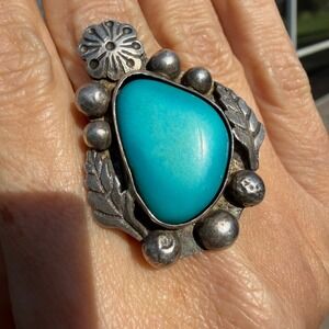 Vintage Native American Sterling Silver Turquoise Leaf Flower Statement Ring 6.5